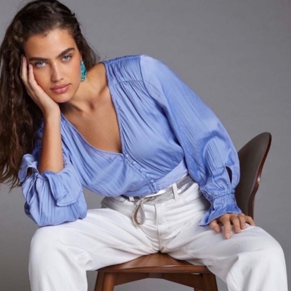 NWT Anthropologie Silky Smoked Sensual Plunge Blouse size S - Picture 2 of 7